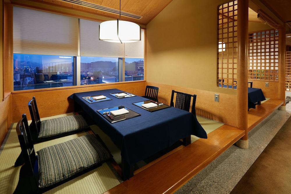 Hotel Fujita Fukui Bagian luar foto